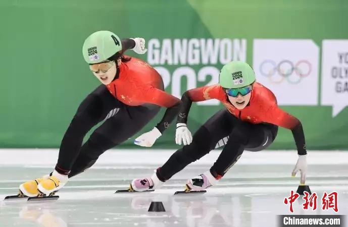 冬青奥会短道速滑混合接力决赛杨婧茹再夺金牌