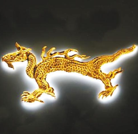 (武当博物馆藏)湖北省博物馆收藏明代梁庄王墓出土文物,大多富丽堂皇.