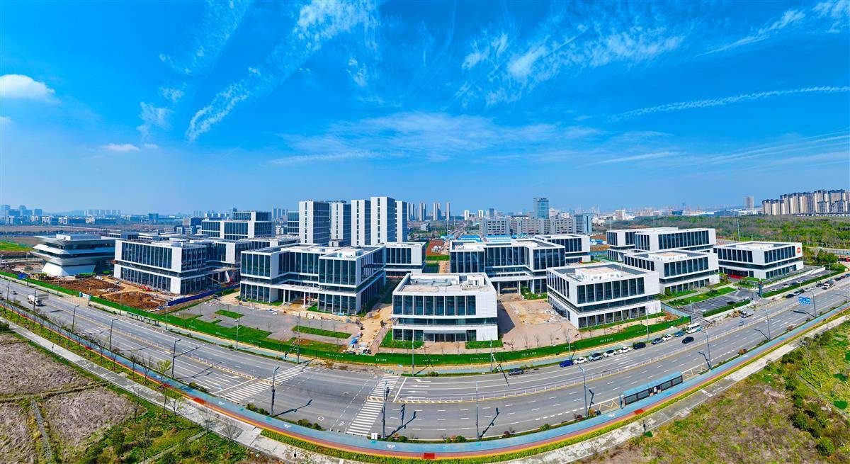 小米武汉科技园一期工程近期整体竣工交付