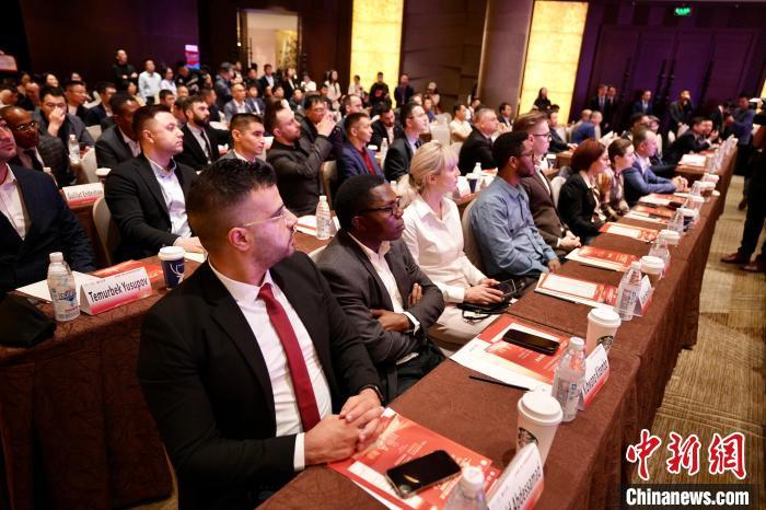 一带一路国家肝脏微创技术培训项目在成都启动