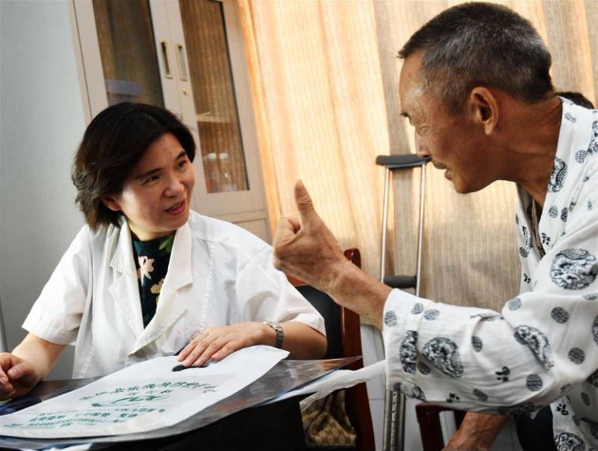 14年坚守周六之约武汉医生下乡义诊救治数千人