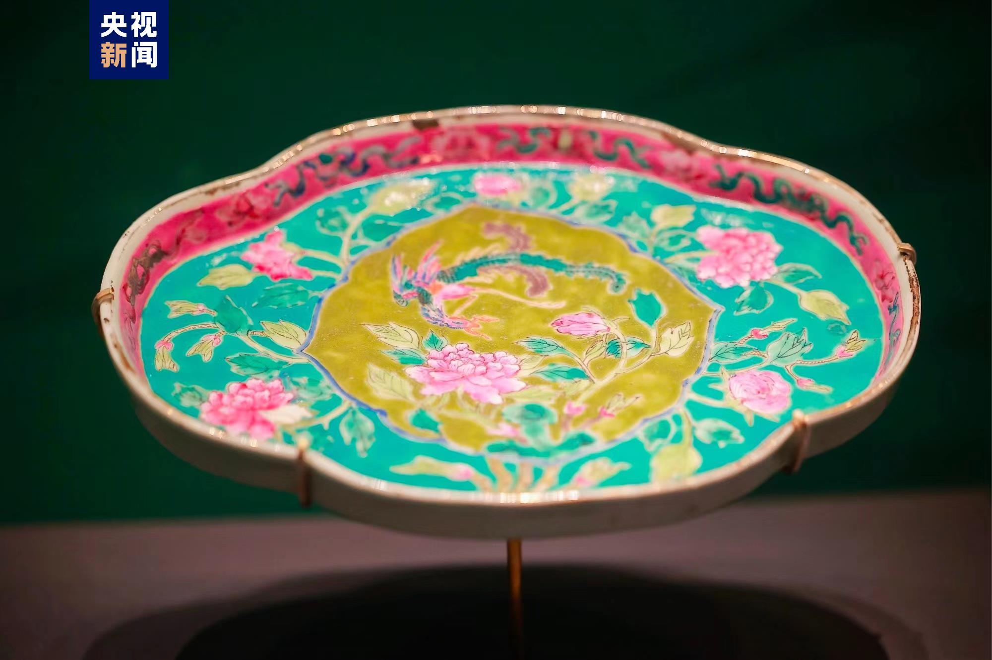 峇峇娘惹的世界海上丝绸之路上的峇峇娘惹文化展在海南展出