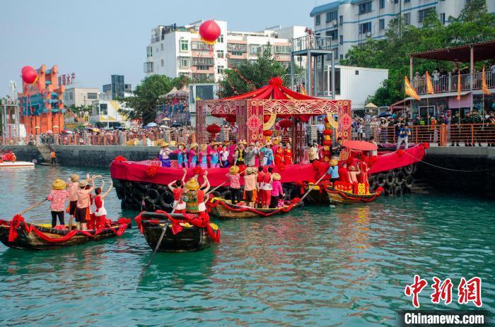 广西北海侨港演绎传统疍家婚礼