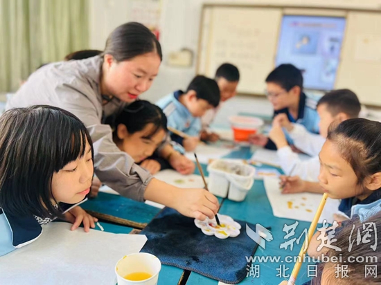 大冶市陈贵镇小学图片