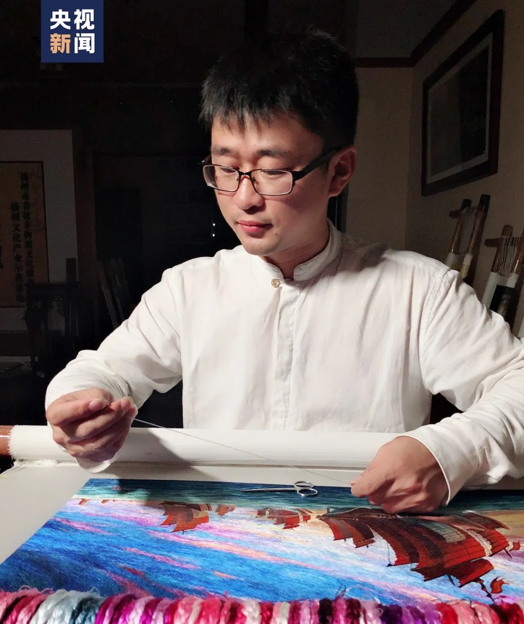 "难怪有网友感慨:是用一针一线绣出来的这组惊艳的青铜器系列作品你