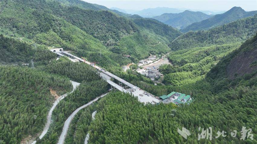 咸九高速(湖北段)全线贯通-荆楚网-湖北日报网