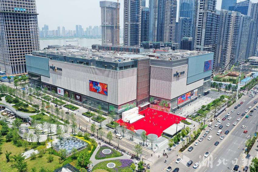 武昌万象城揭开神秘面纱