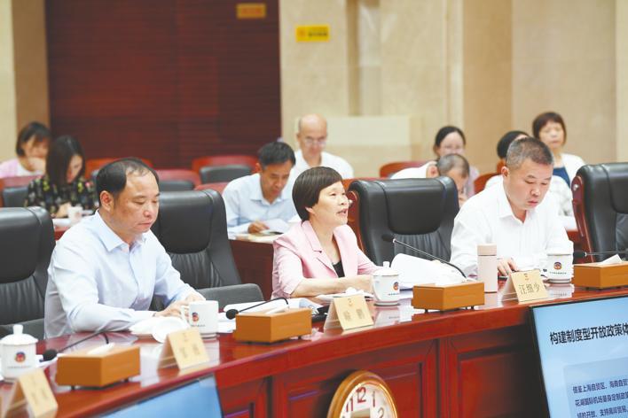 加快建设内陆开放新高地 推动中部地区加快崛起 ——省政协月度专题