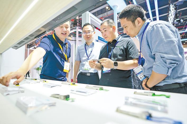 多款高科技产品集中亮相