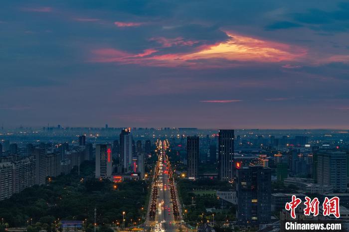 华灯初上 航拍江苏南通通州静谧时刻