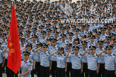 湖北警官學院千名學警赴深圳為大運會護航(圖)