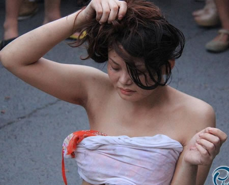 苏州女孩裸奔图片