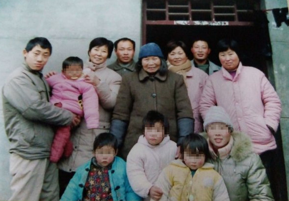 使命未成,苍天留人!新闻系老师隐藏15年的秘密,看哭一片人