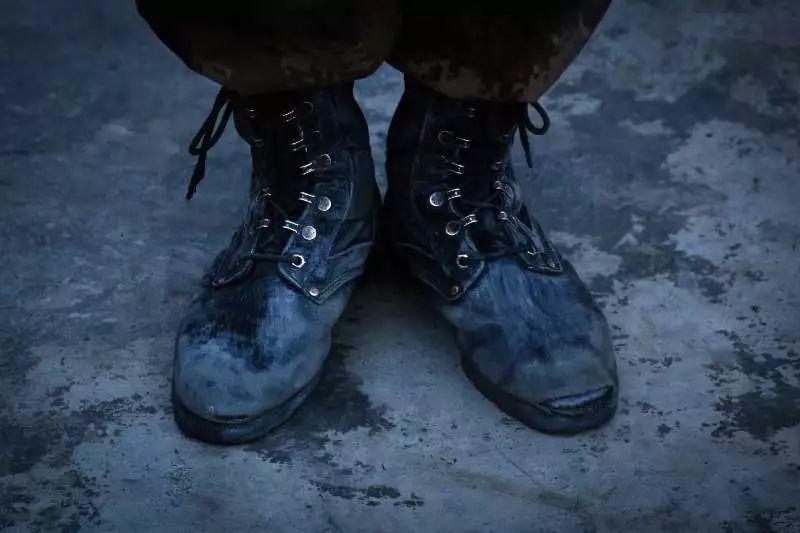 2018年1月12日,西藏自治区,山南军分区边防某营官兵训练时的鞋子