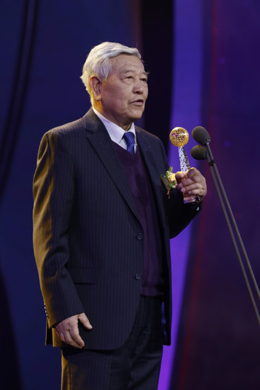 影响世界华人盛典圆满落幕 成龙等杰出华人传递正能量