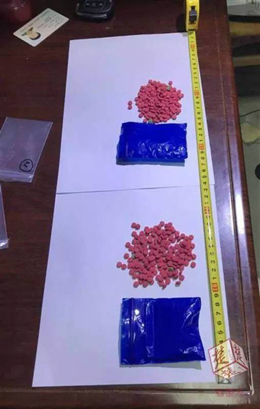 经查,该男子姓张,41岁,系毒品案件逃犯.